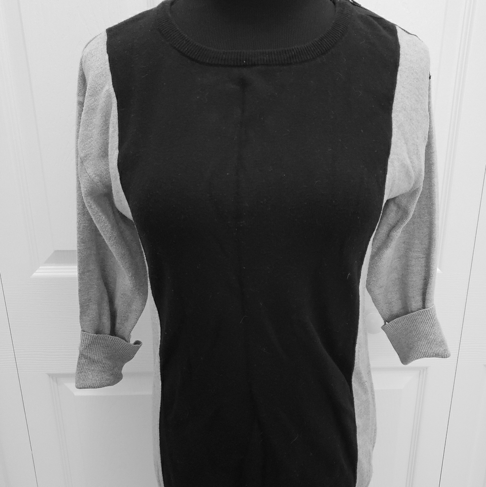 Women's sweater